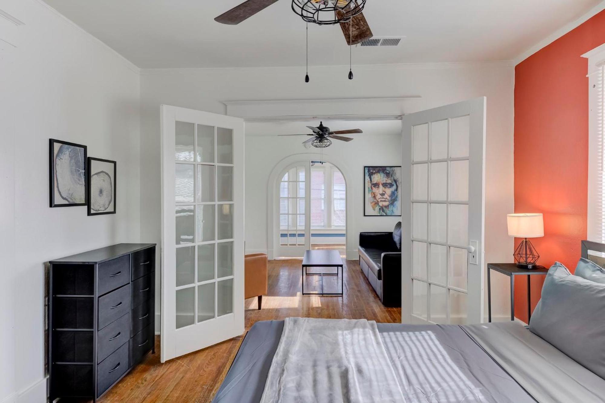 Charming Cooper-Young Flat In The Heart Of Мемфіс Екстер'єр фото