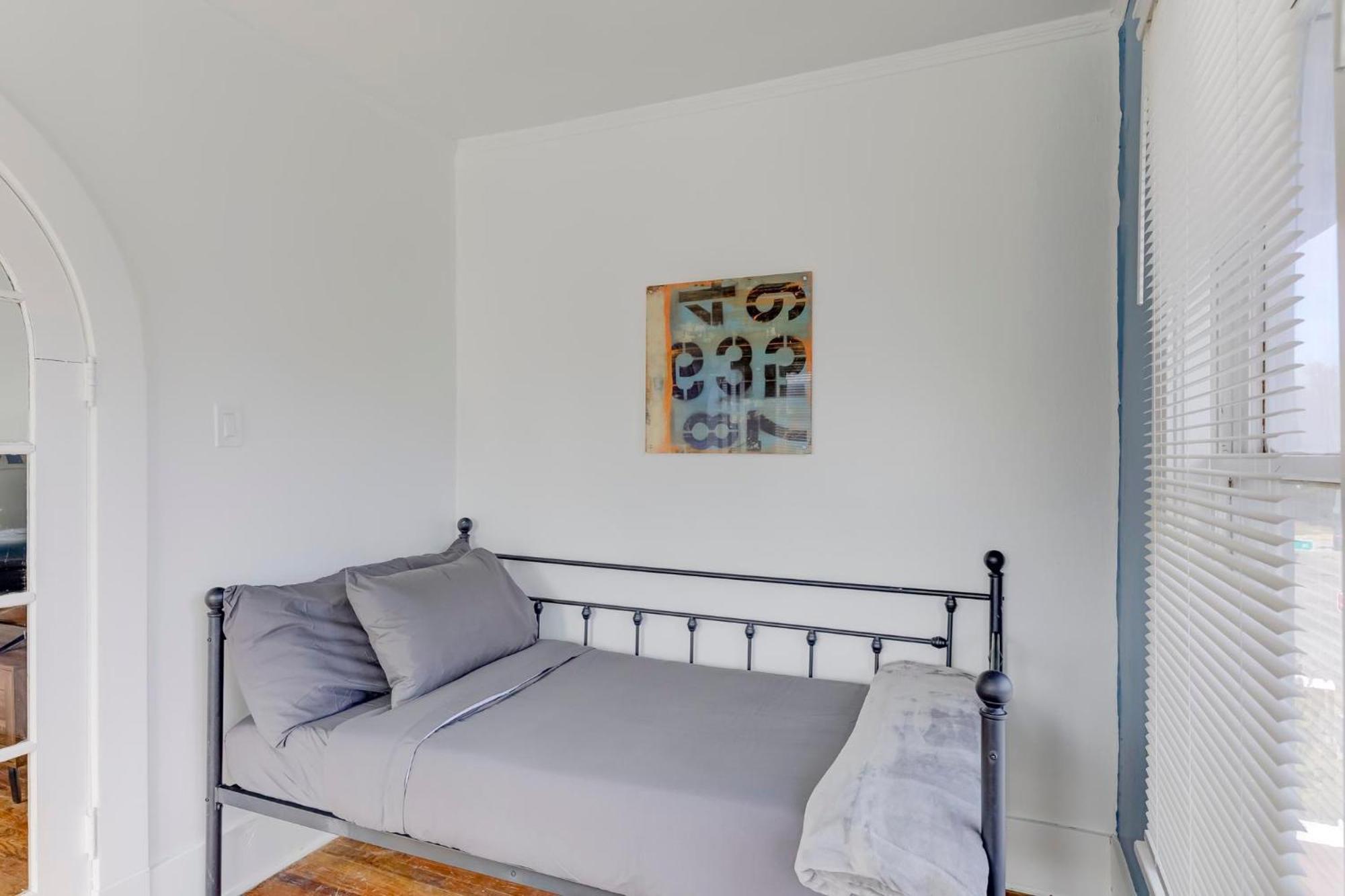 Charming Cooper-Young Flat In The Heart Of Мемфіс Екстер'єр фото